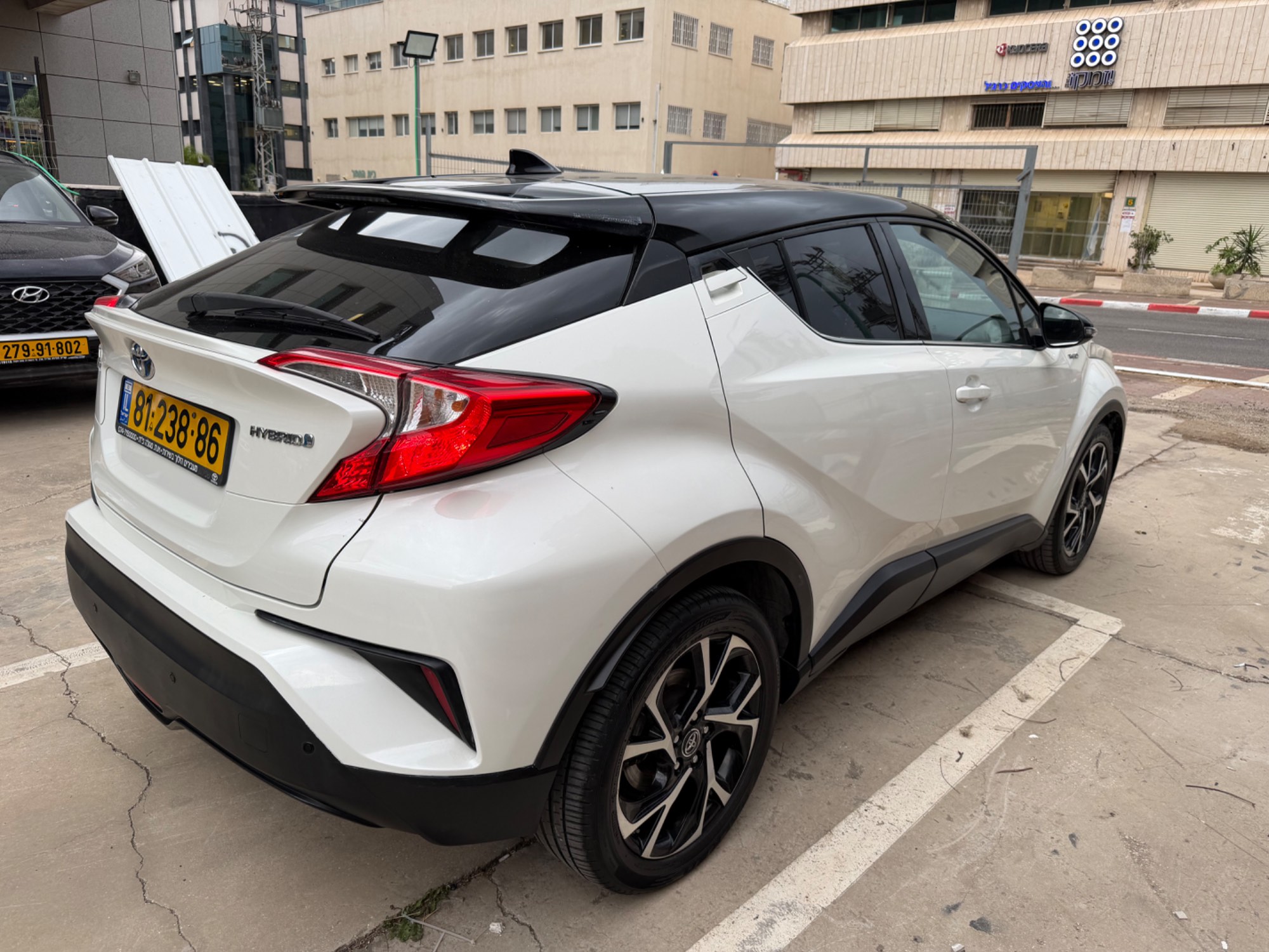 תמונה ממוזערת 4