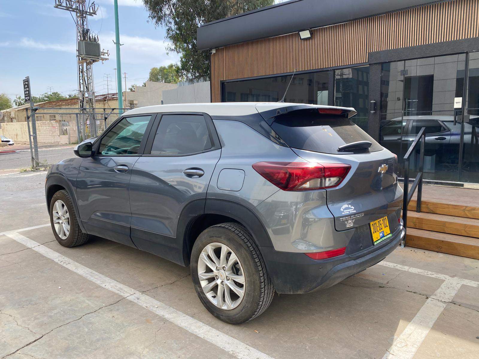 תמונה ממוזערת 5