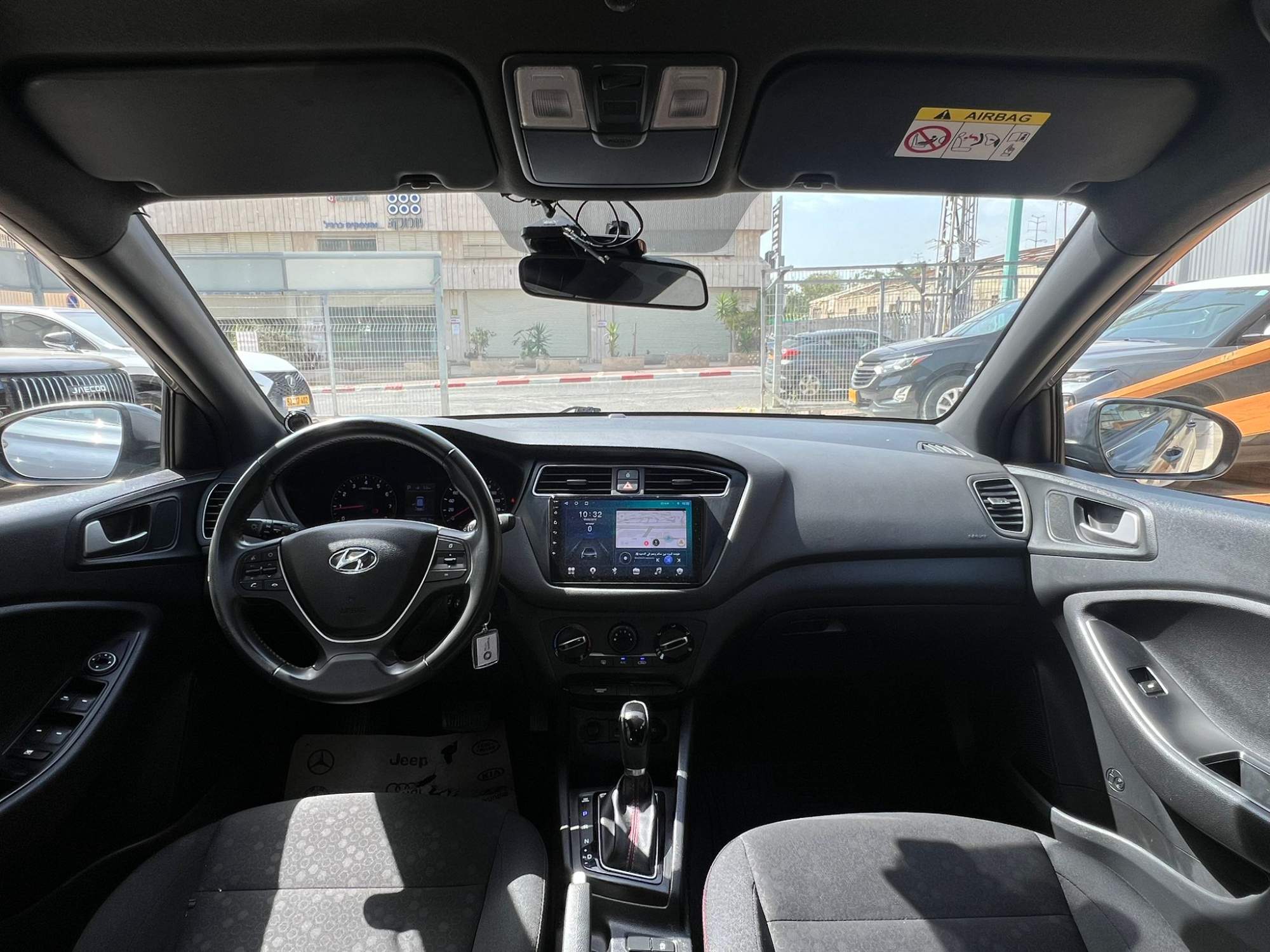 תמונה ממוזערת 5