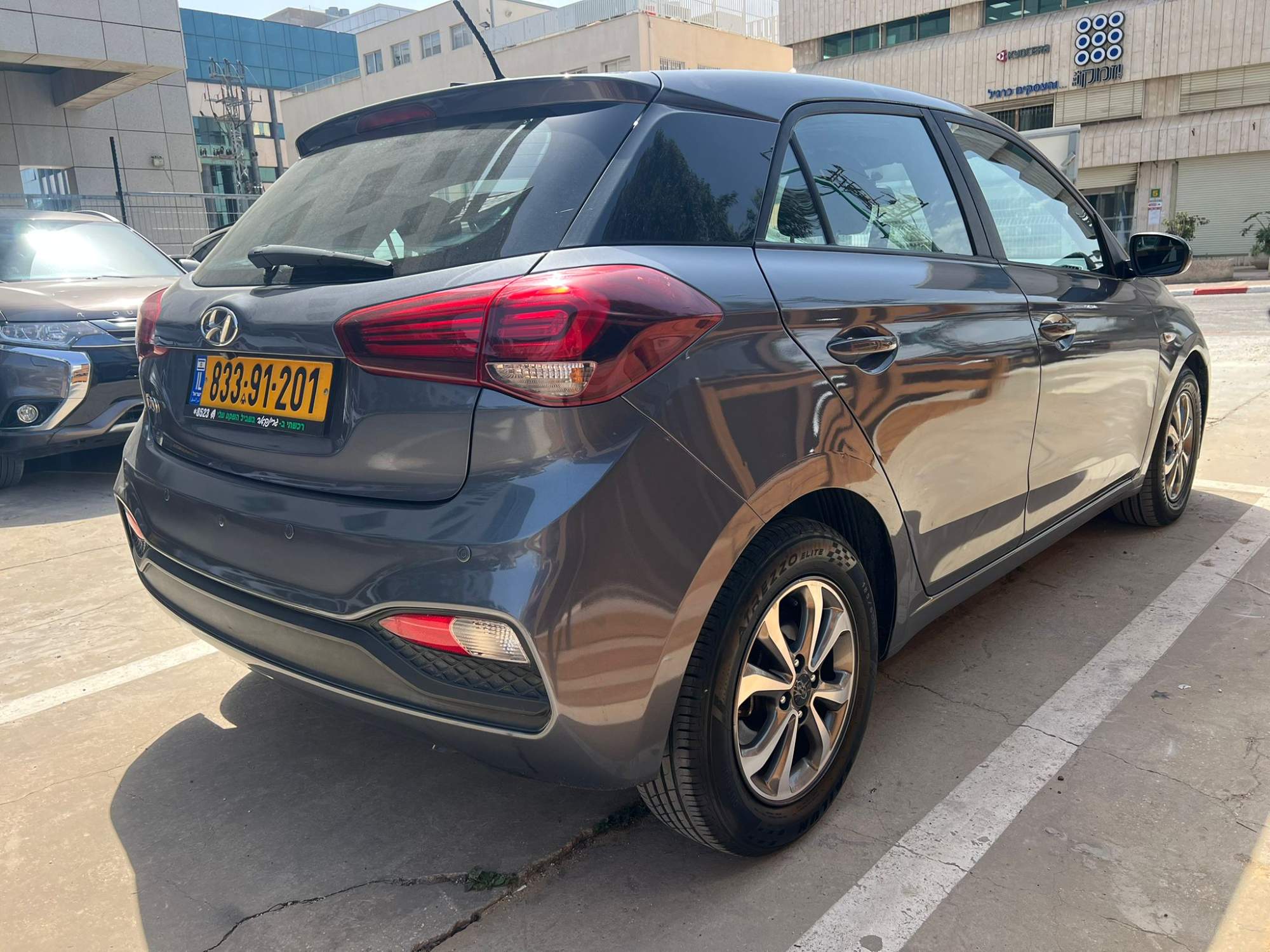 תמונה ממוזערת 2