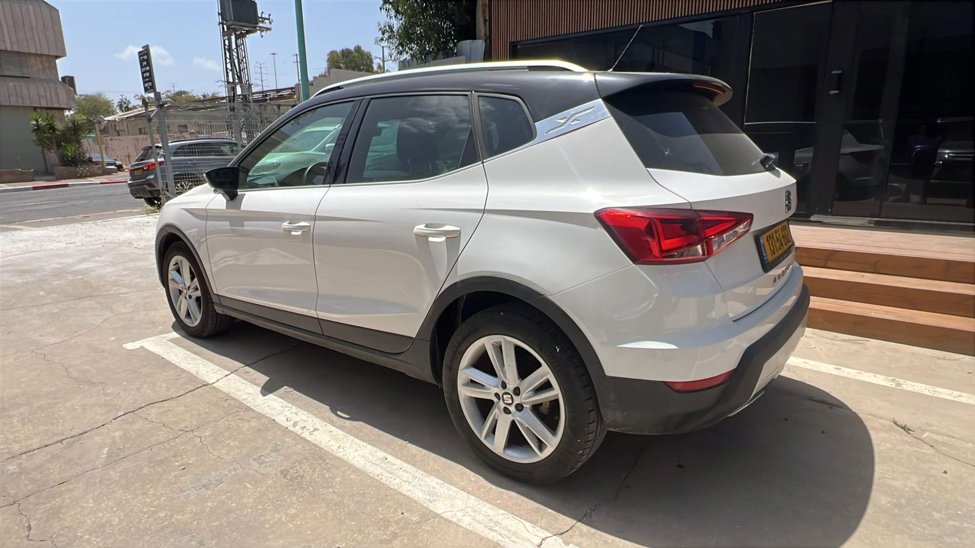 תמונה ממוזערת 5