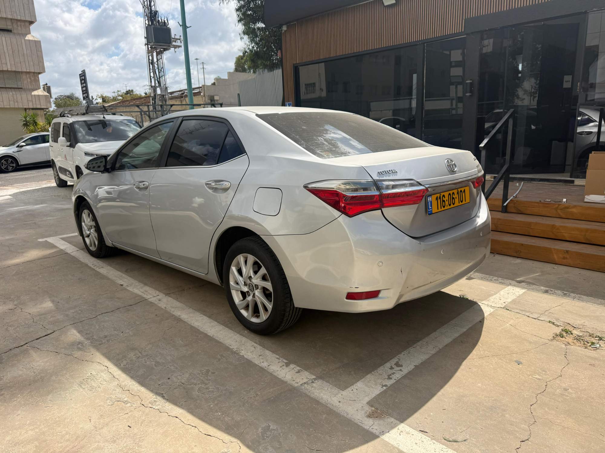 תמונה ממוזערת 4