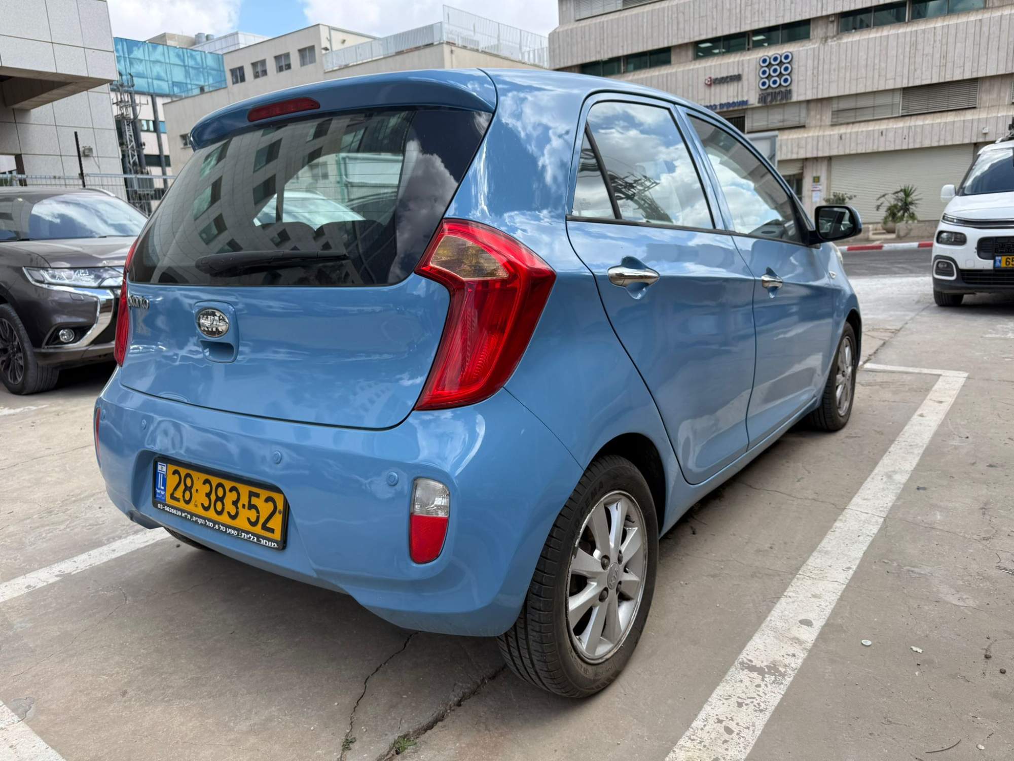 תמונה ממוזערת 5