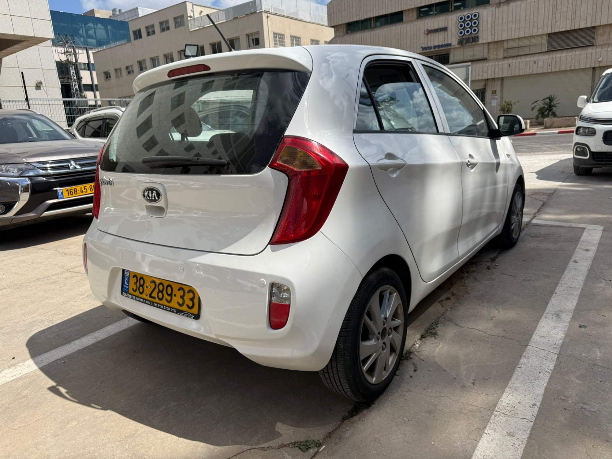 תמונה ממוזערת 3