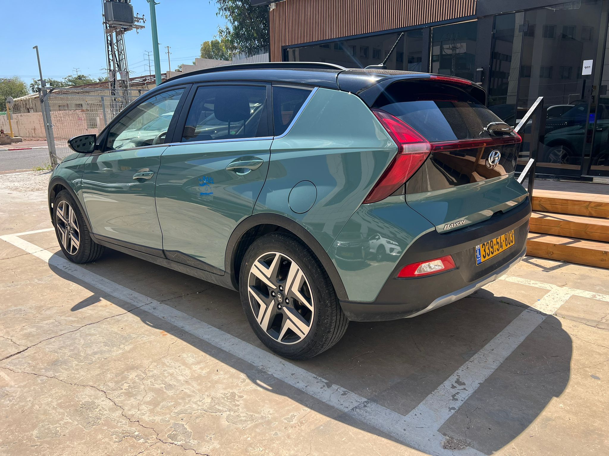 תמונה ממוזערת 5