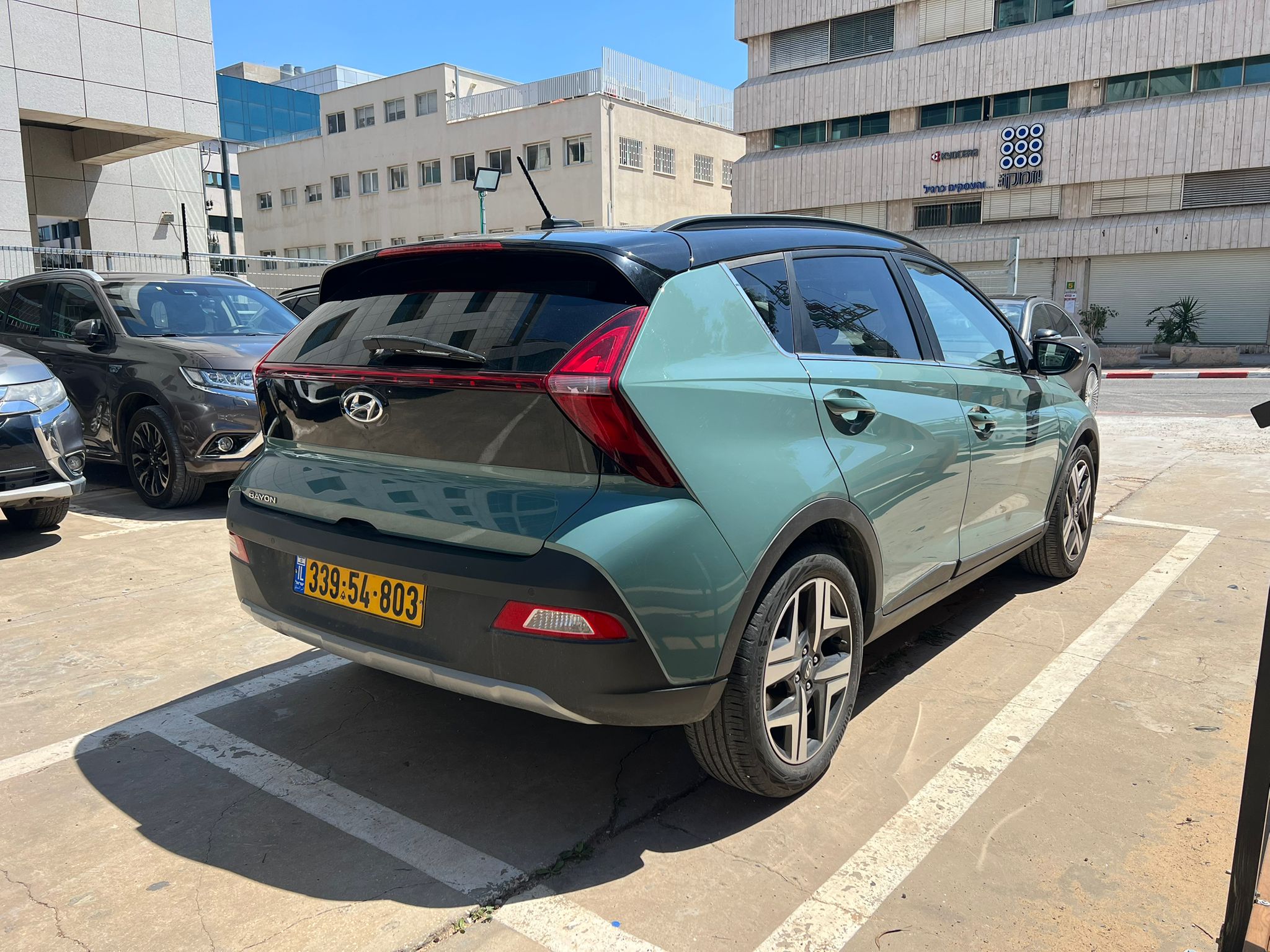 תמונה ממוזערת 4