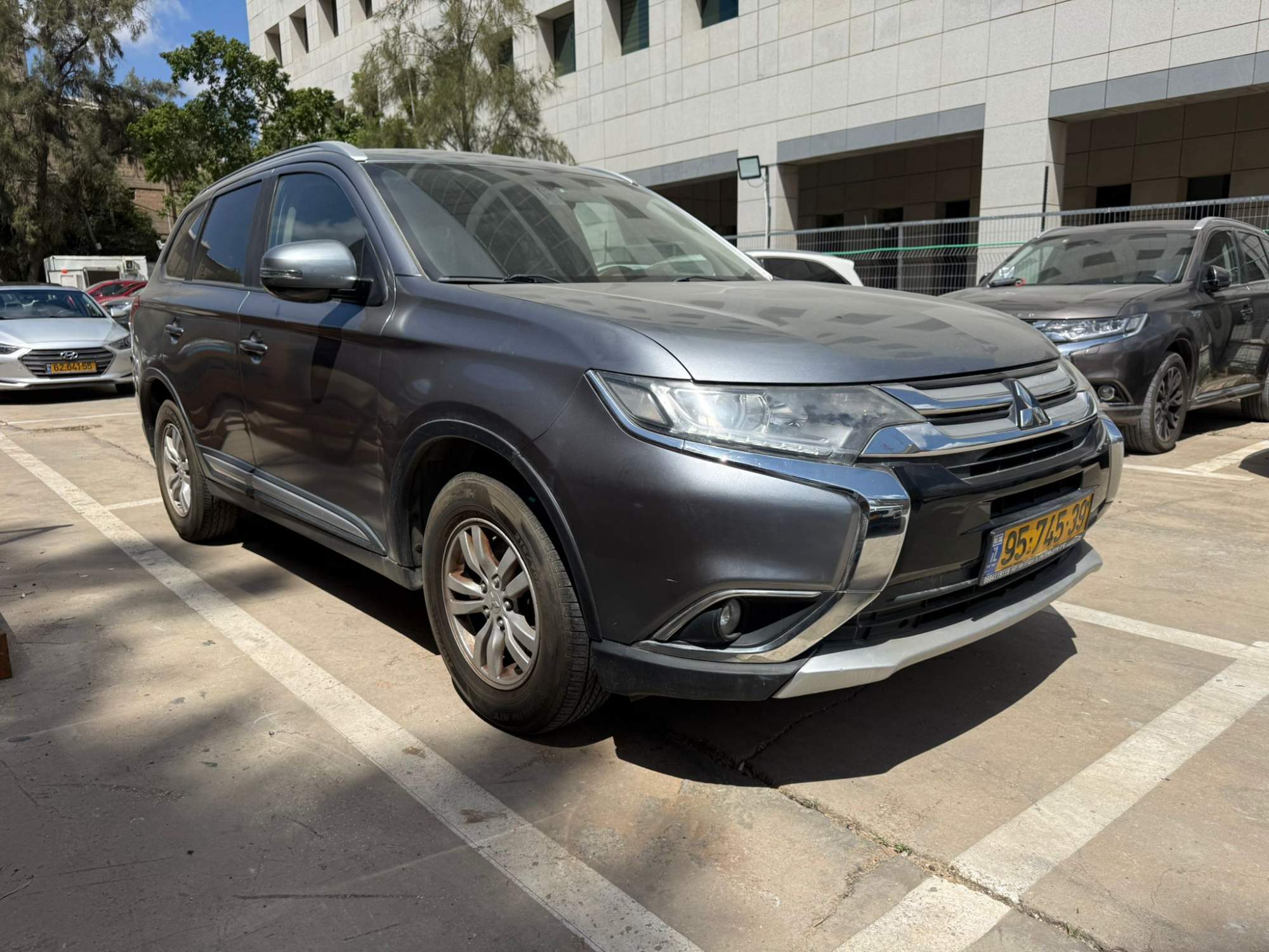 תמונה ממוזערת 4