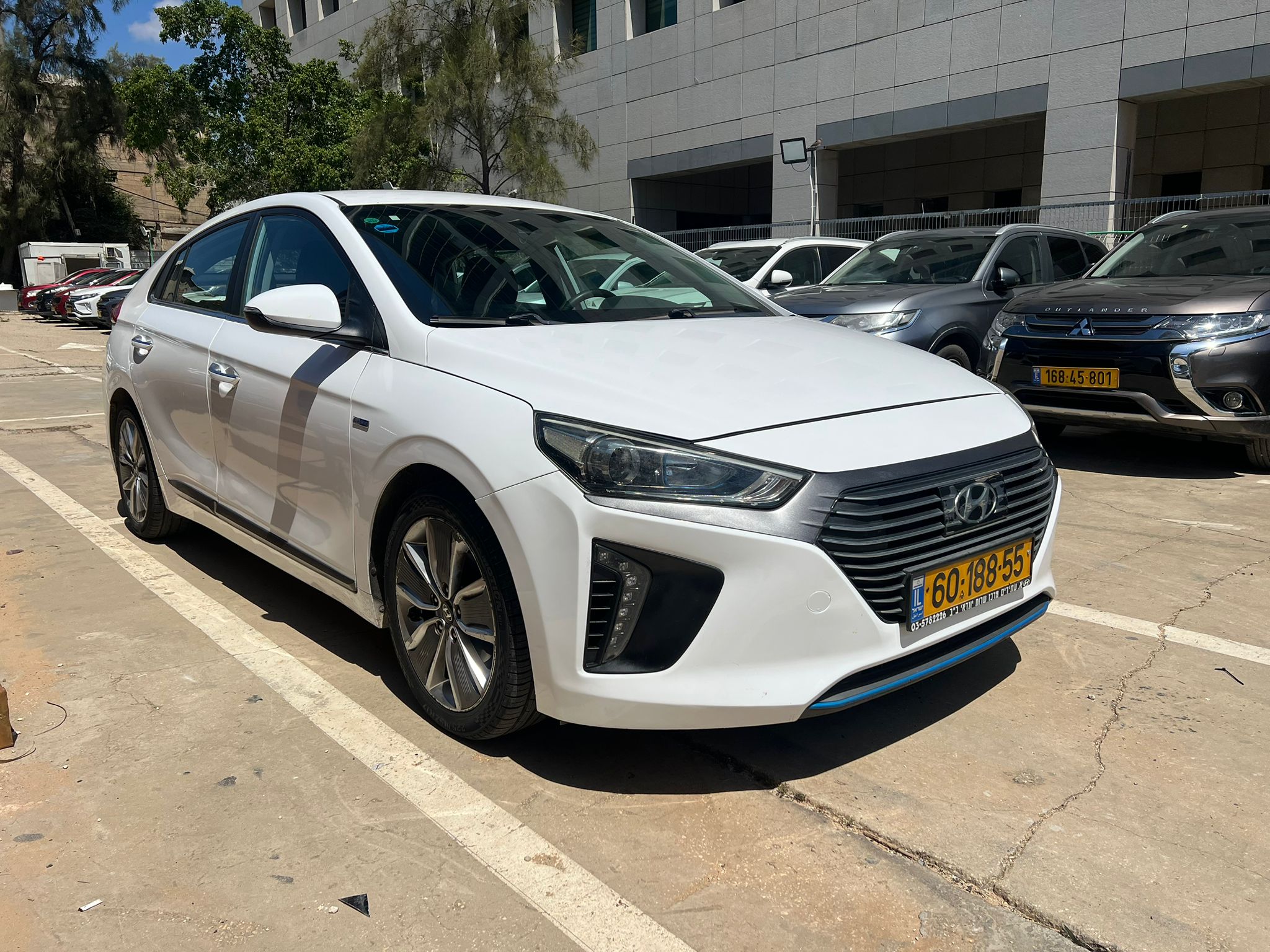 תמונה ממוזערת 3