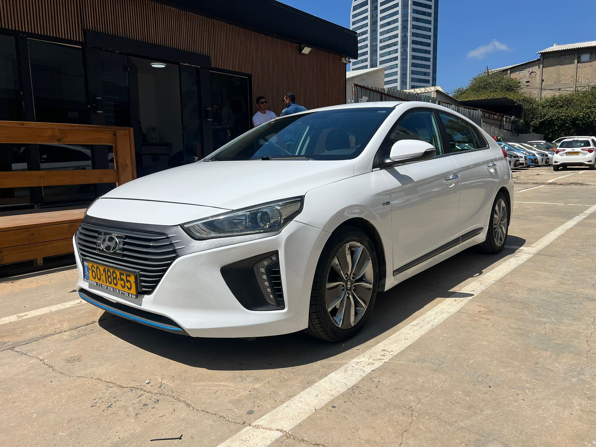 תמונה ממוזערת 2