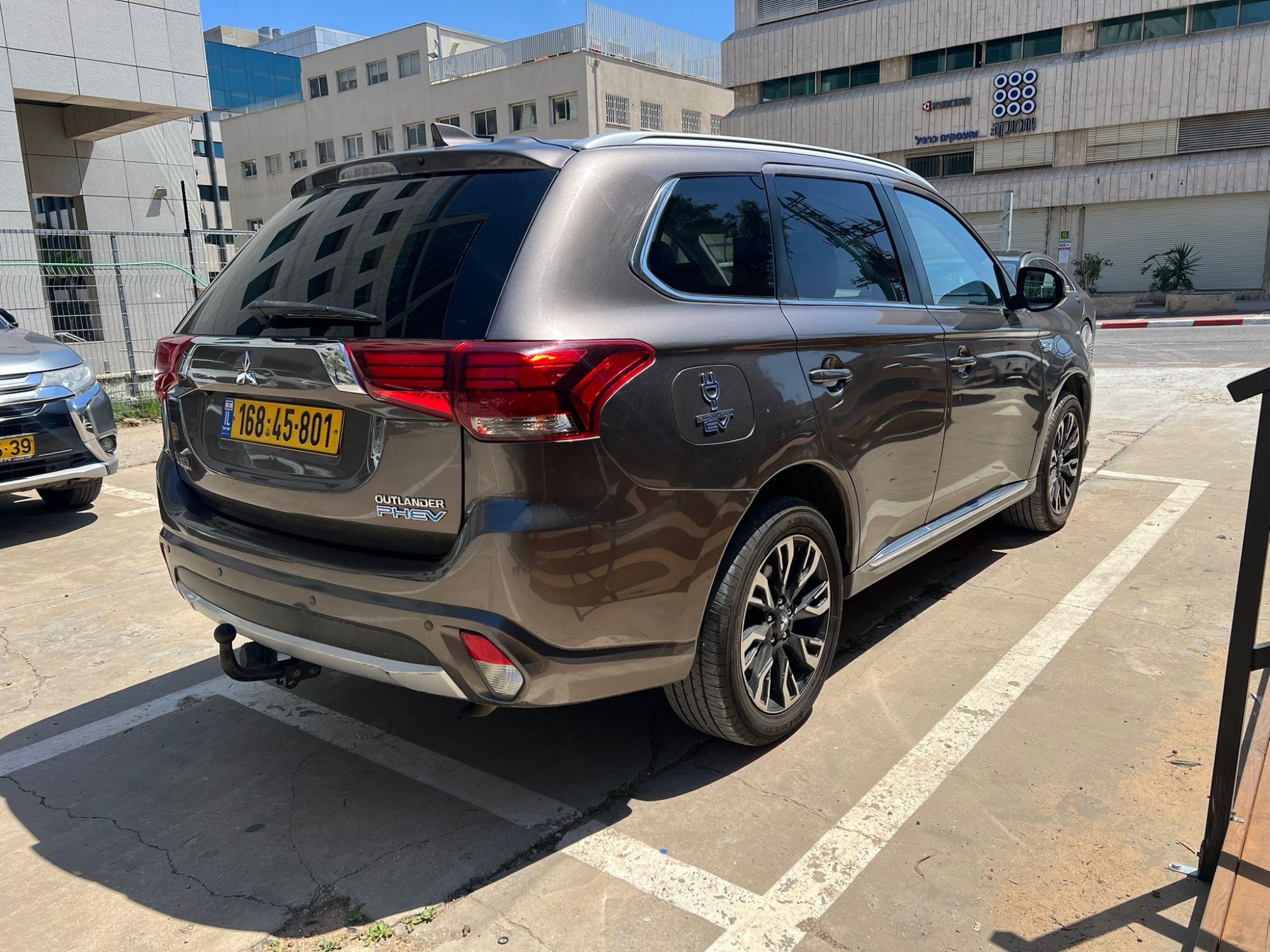 תמונה ממוזערת 5