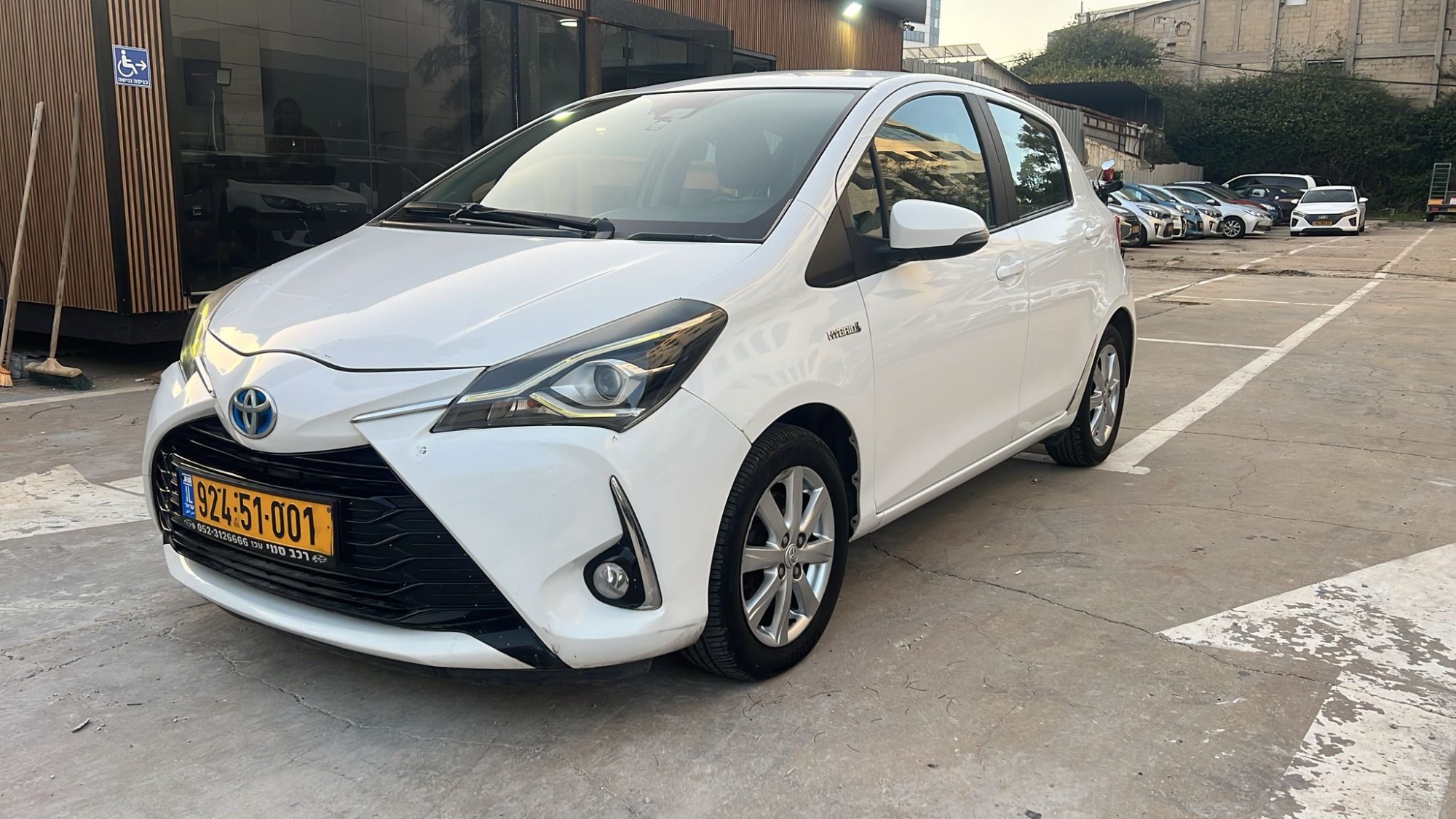 תמונה ממוזערת 2