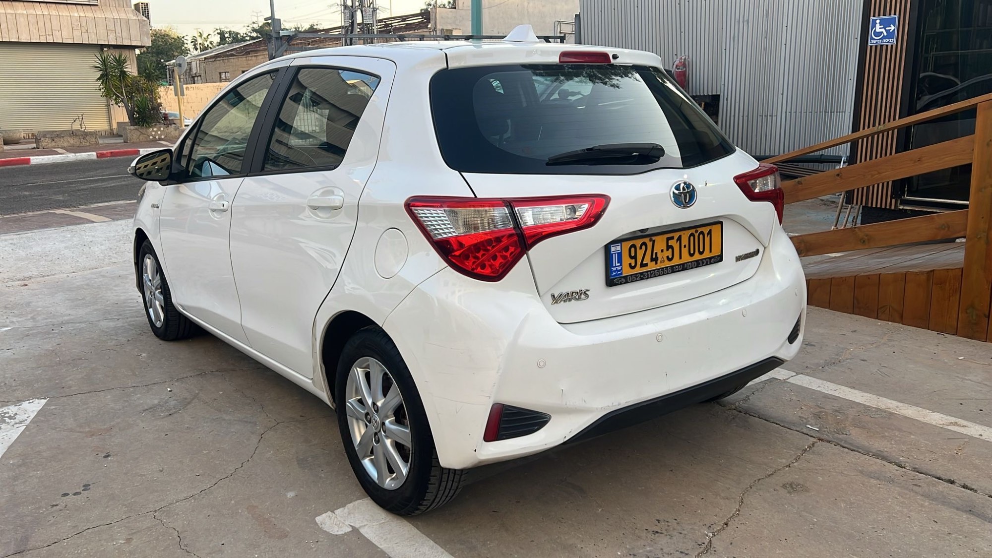 תמונה ממוזערת 5