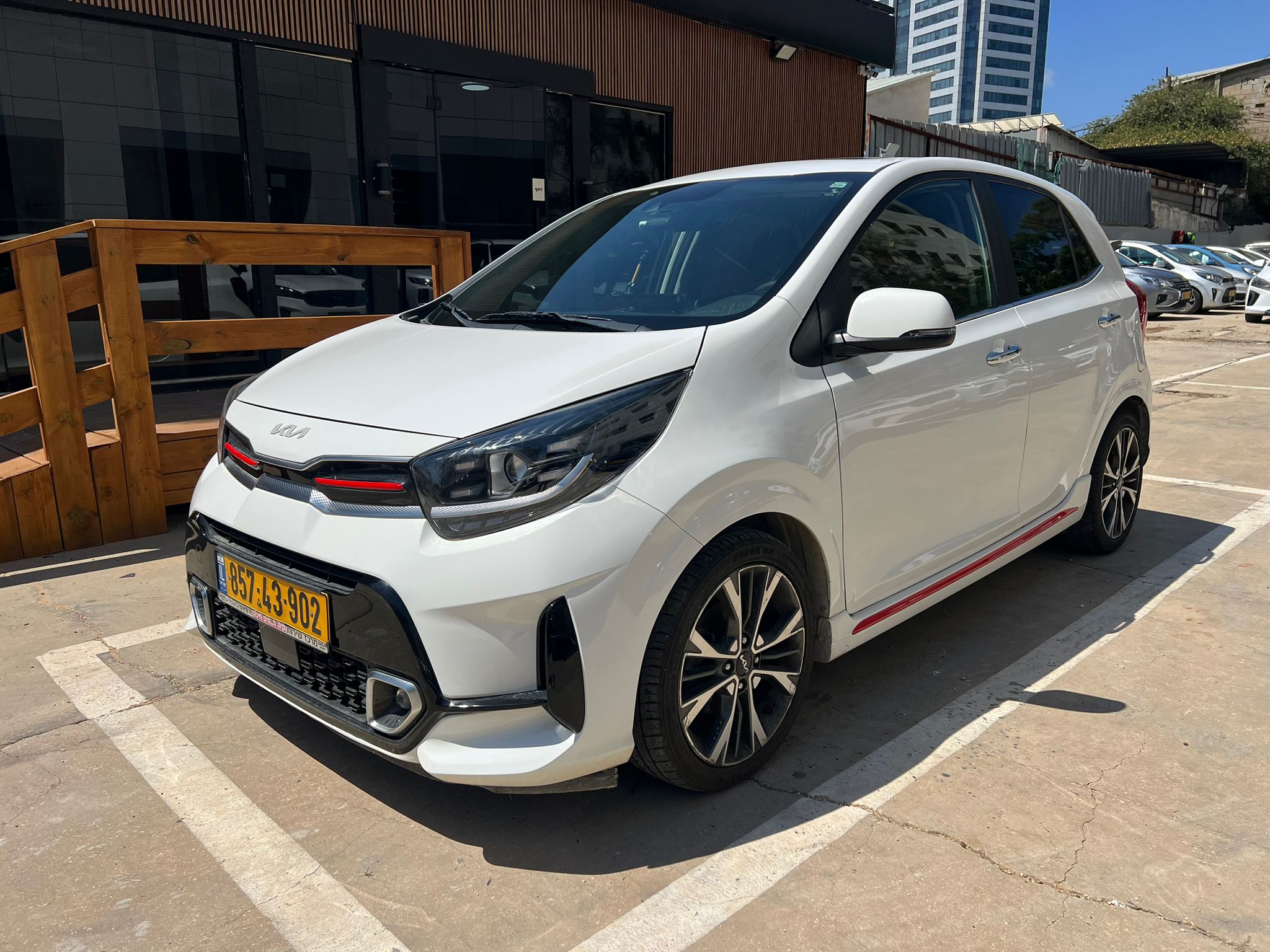 תמונה ממוזערת 2